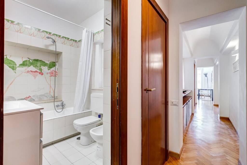 Luminous Apartment Few Steps From Piazza Navona Exterior foto